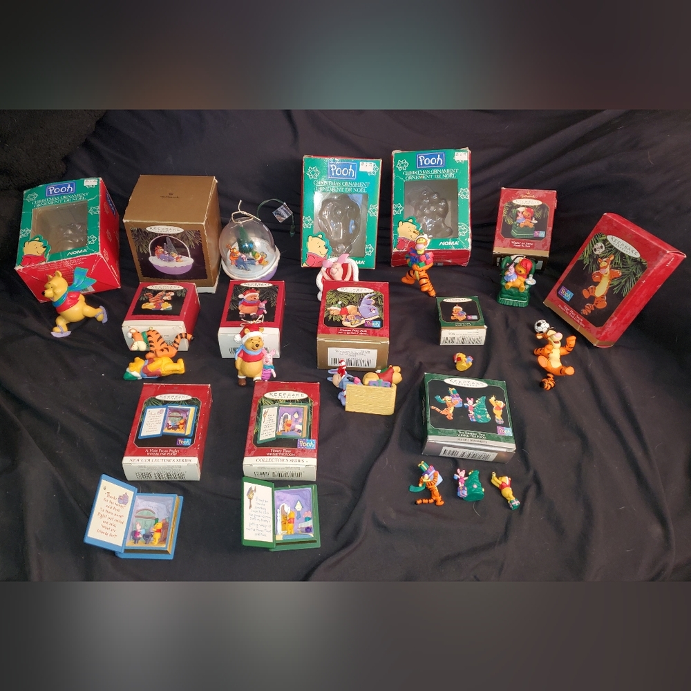 13 Vintage 1990's Hallmark Disney Pooh Bear & Friends Ornaments with boxes!